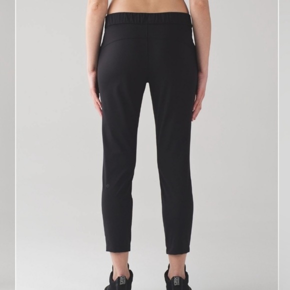 Lululemon Athletica “On The Fly” Style Pants Size 4 - Picture 13 of 15